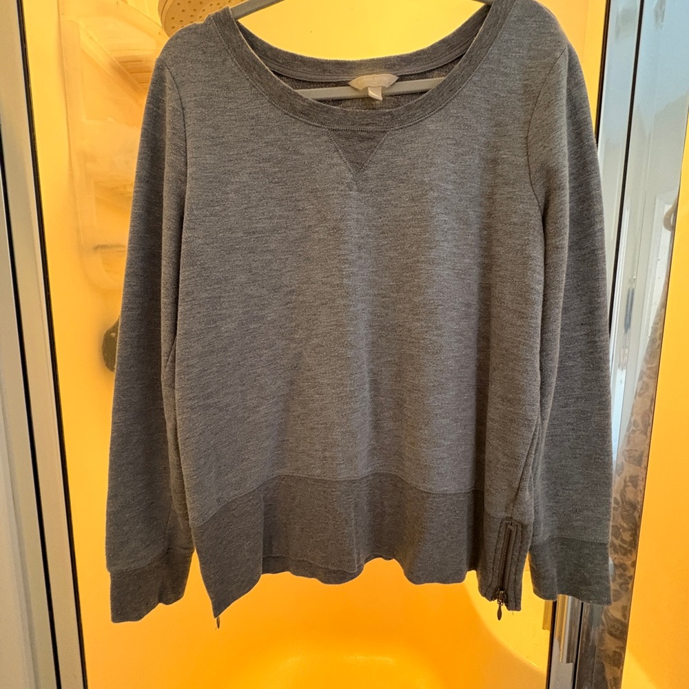 Banana republic sweatshirt grey with a side zipper